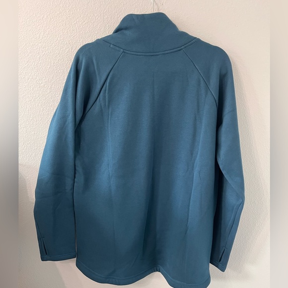 Athleta Cozy Karma Asym Pullover in Dark Sardinia Blue Size L NWT - Picture 4 of 10